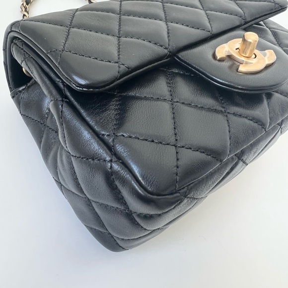 __ 𝑺 𝑶 𝑳 𝑫 __ Chanel Mini Pearl Crush - Picture 10 of 13